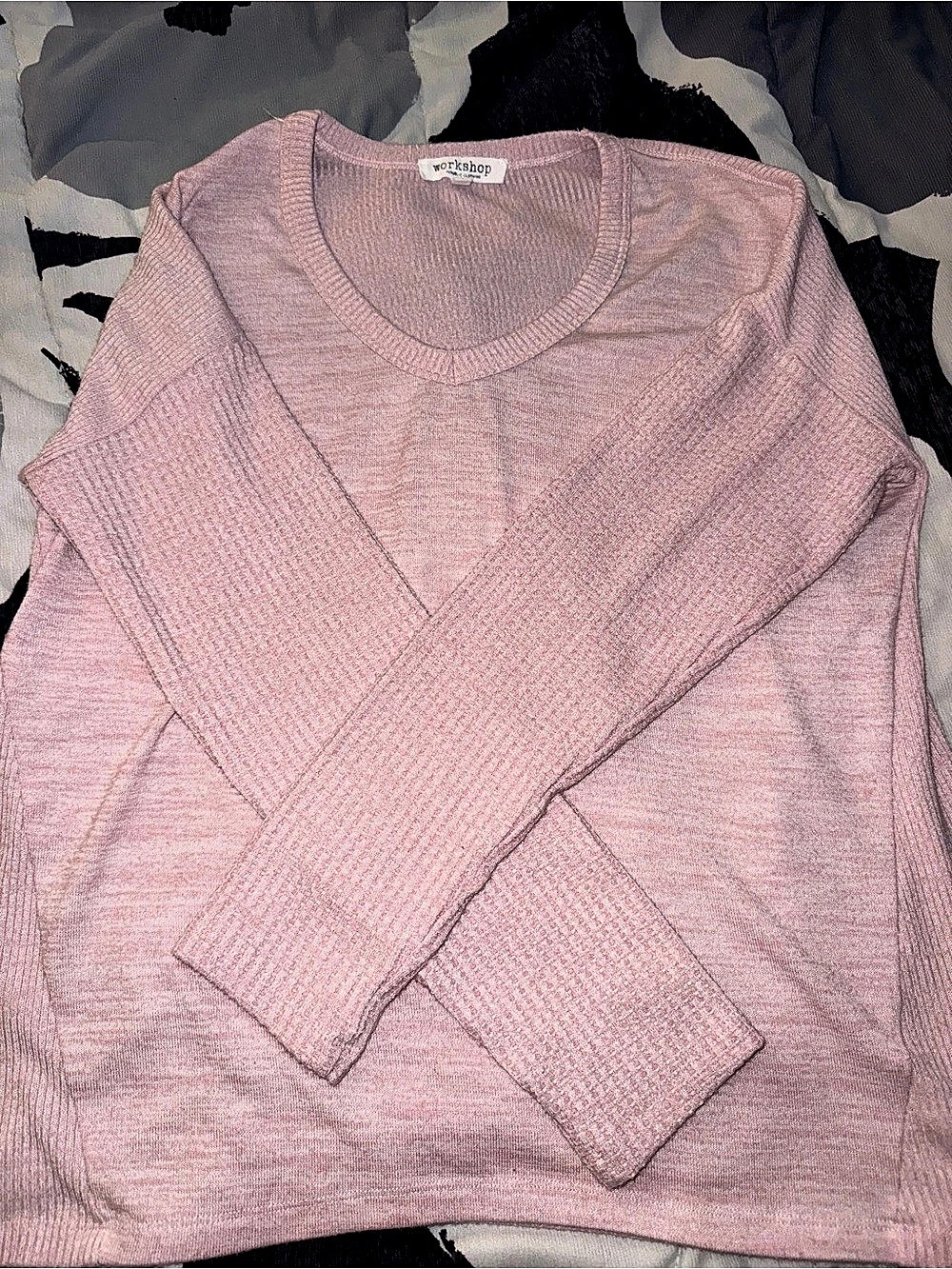 Workshop Pink Knit Crew Neck Sweater Size Medium Like New
